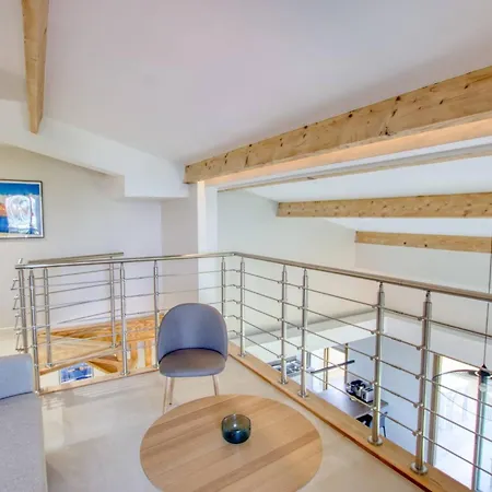 Duplex Vieil 3 Parking Avec Vue Wifi - Limestay Apartamento
